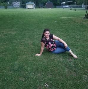 Meet your Posher, Isabel